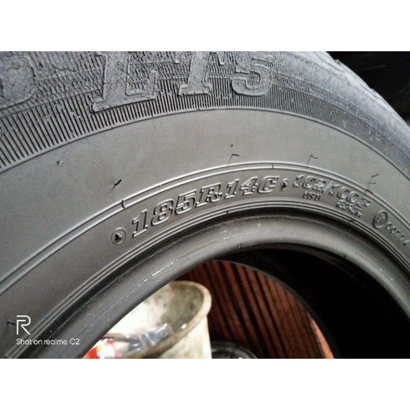ban mobil ukuran 185 R14 tubles untuk muatan