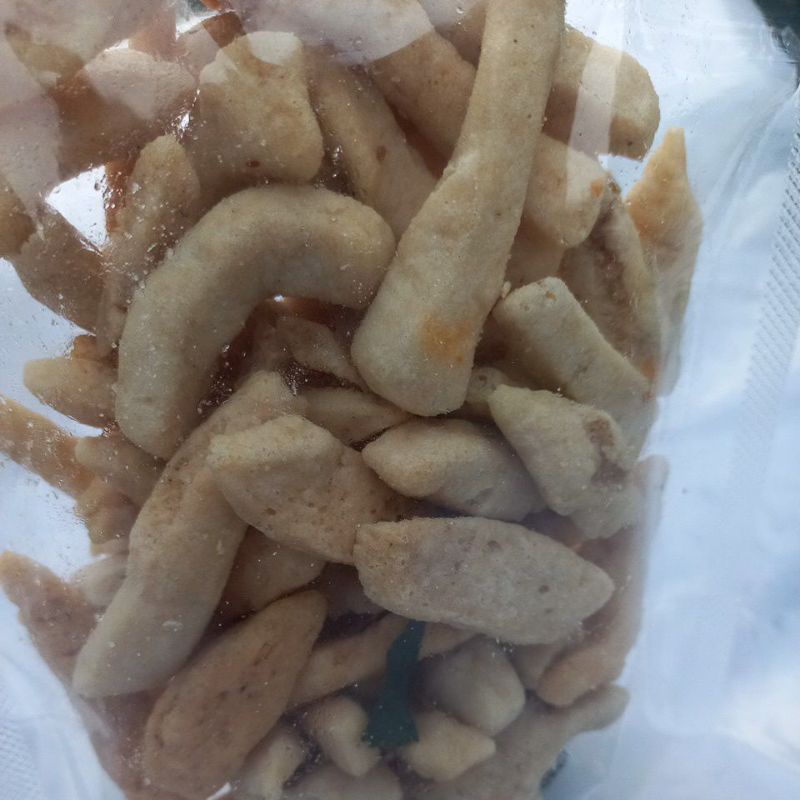 

basreng ( bakso goreng ) 1/2 KG