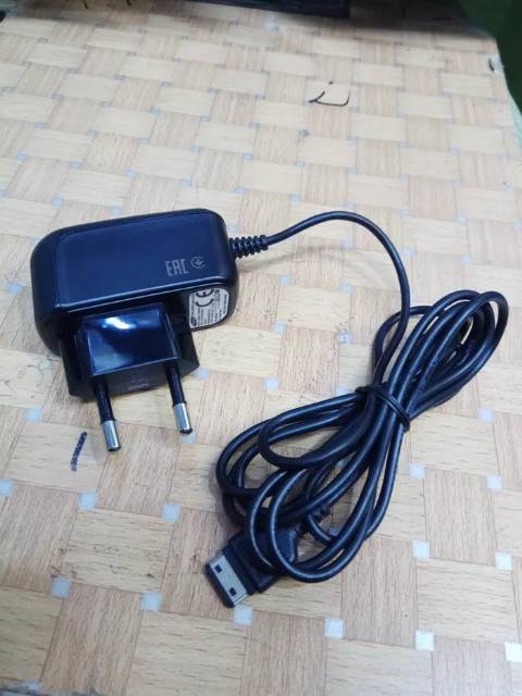 Charger samsung d880 charger Samsung jadul lebar samsung e1280 e1195 dll original 100% casan travel