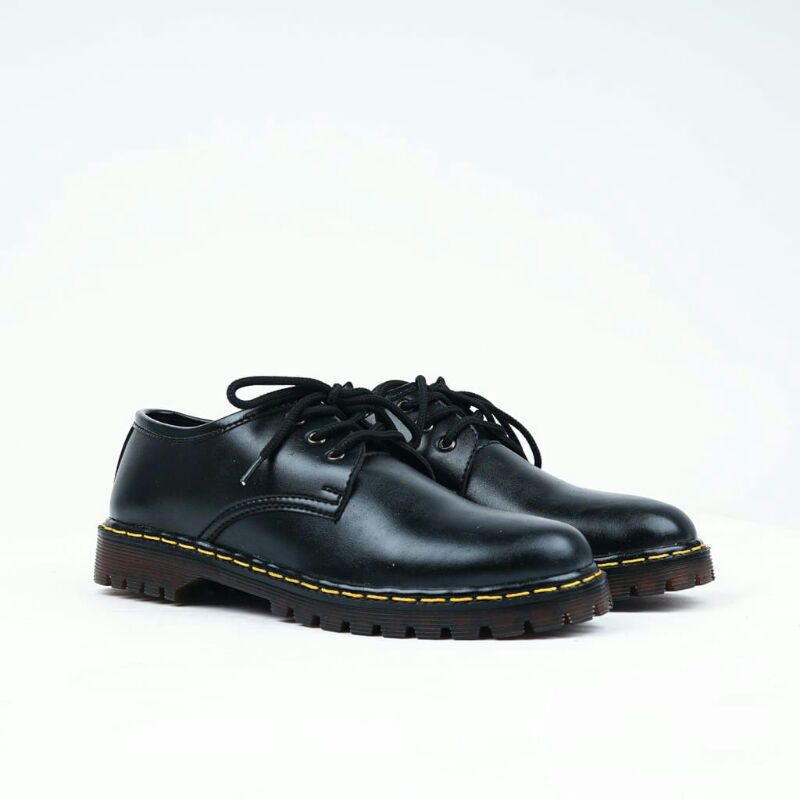 Alvarisstuff cleo hol3-Sepatu casual boot hitam