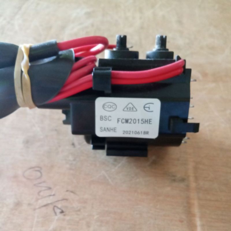 Flyback tv FCM2015 HE