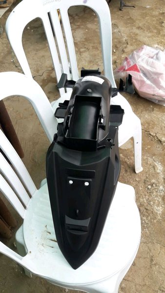 Spakbor belakang Tiger Revo
