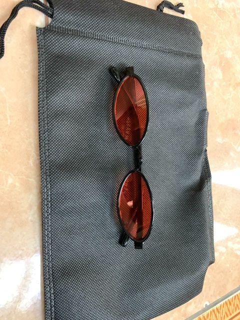 【bayar Di Tempat】kacamata Hitam Import Wanita Model Vintage Frame Plastik Kecil