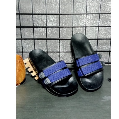 Sandal Pria Slop Kekinian Terbaru/Sandal Fashion/Sandal Murah/Sandal Terlaris COD