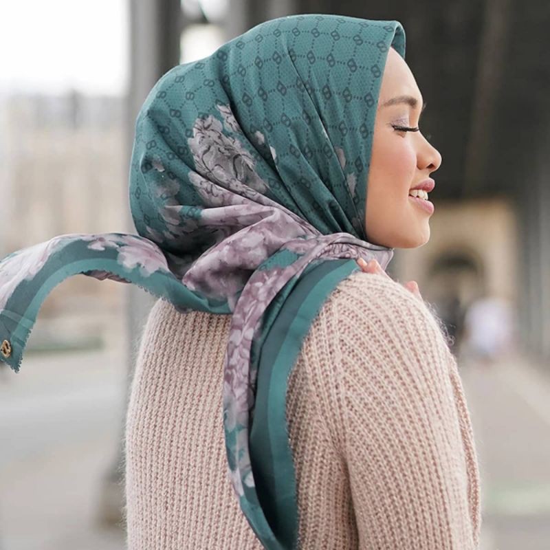 Preloved Buttonscarves hydrangea verte