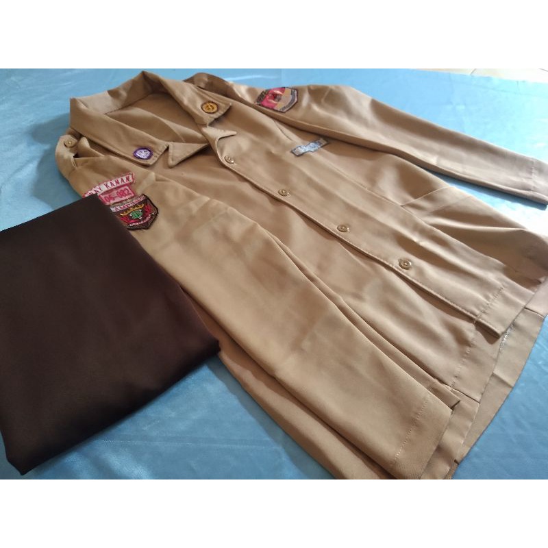 preloved masih bagus / mulus set seragam Pramuka ,mau satuan / set boleh