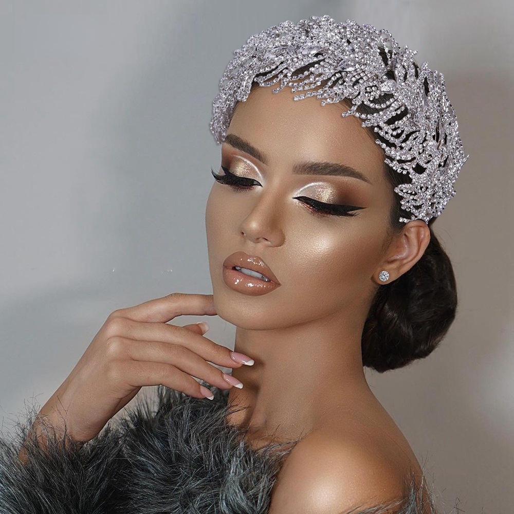 Bando Handmade Model Tepi Lebar Aksen Berlian Imitasi Untuk Wanita