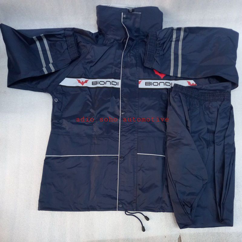 jas hujan biondi stellan parasut,tidak tembus air,adem dan aman untuk di pakai