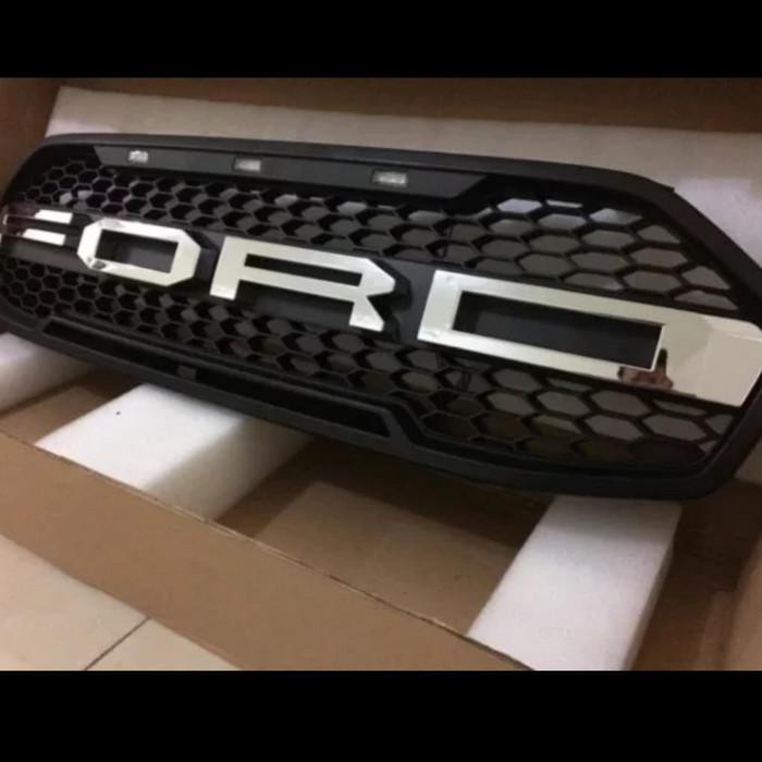 *Otomotif* Grill Ford everest 2016
