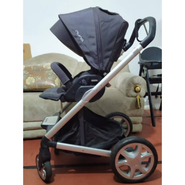 nuna leaf stroller