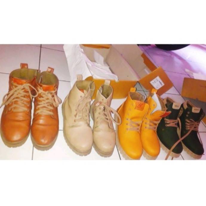 Preloved Sepatu NOKHA Yumma Boots Women Army (LIKE NEW)