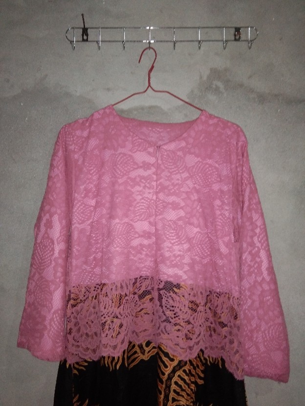 (ori 4 Varian Warna) Batik Couple Kartika 2595 Gamis Kebaya Modern Motif Kelabang Batiksumberurip