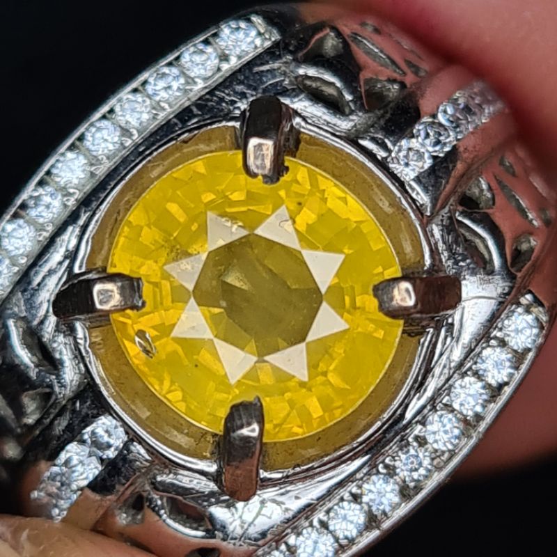 4.65ct Natural Yellow Sapphire Srilanka Batu Safir Kuning Yakut YS268