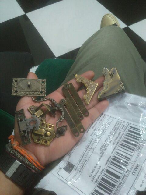 Engsel Pivot Antik 1x6.5 Cm A8.h8 Engsel Kitir Siku Engsel Putar Antik