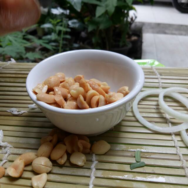 

Kacang asin