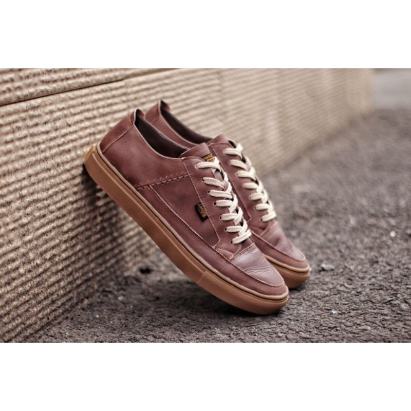 FULL LEATHER DANTE BROWN - Sepatu Sneakers Pria Kulit Asli Original Cevany 38 39 40 41 42 43 44