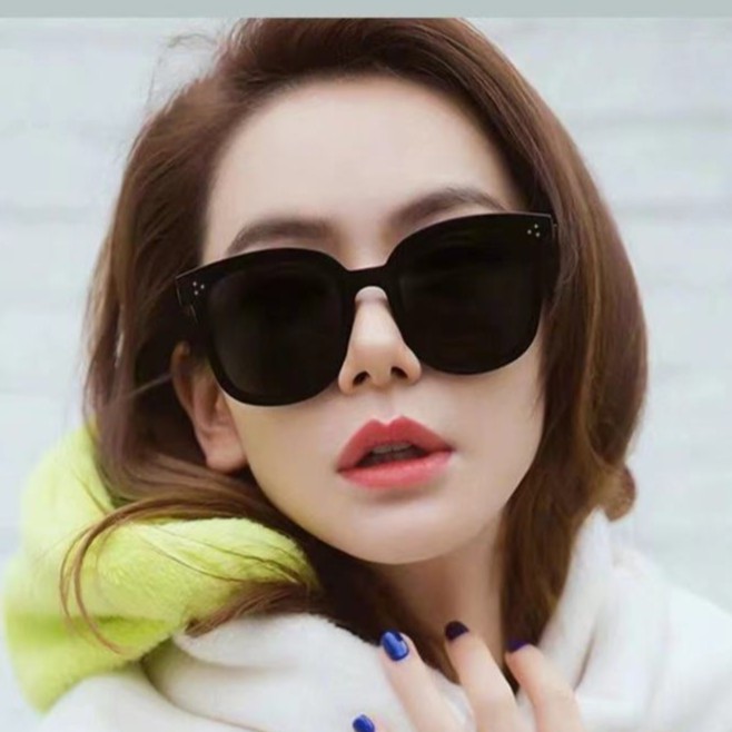 ⭐ JKTMART ⭐ Kacamata Wanita Pria Optik Anti Sunglass Dengan Fashion Sunglasses Eyewear KUV R297-1