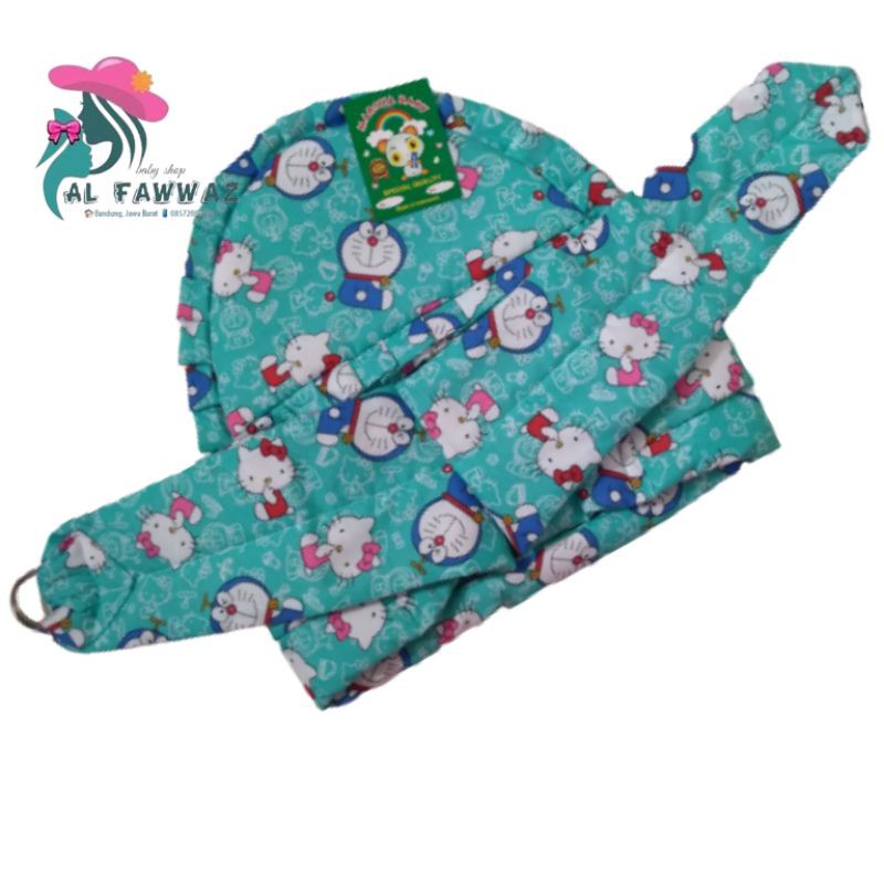 Gendongan bayi samping topi doraemon