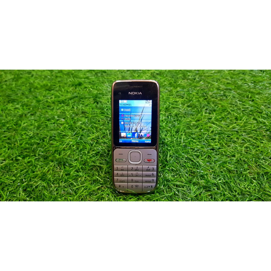 HP Jadul Nokia C2 Candybar Original Legendaris Lama Vintage Not N95 atau N82 atau N92 atau N79