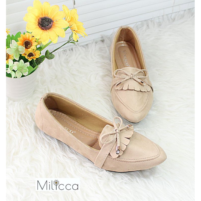 Milicca Sepatu Flat Kasual Krilise