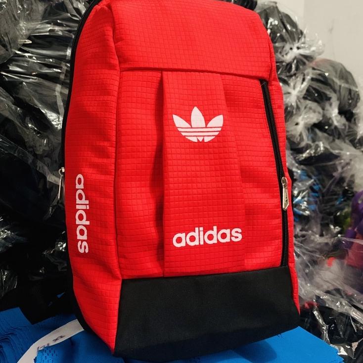 Tas Ransel Adidas / Ransel quechua Tas Sepatu Futsal Tas Sepatu Olahraga Tas Sepatu Tas Ransel Pria 