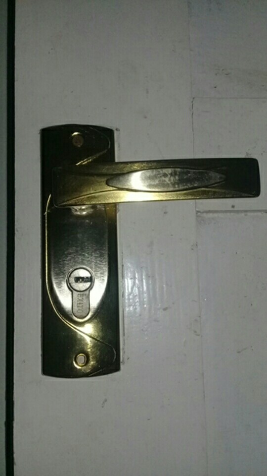 Kunci Pintu Kecil / Handel Pintu Kecil / Handle Pintu Rumah 5002 Cp Gp / 5007 Cp Gp