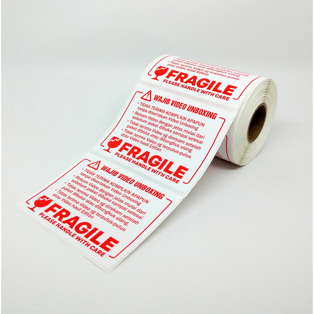 

Stiker Label Fragile Wajib Video Unboxing Sticker Pengiriman Online Shop 6 x 8 cm (1 roll / 300 pcs)