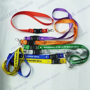 

Stok Ready TALI ID CARD 2cm BAHAN NYLON Murah