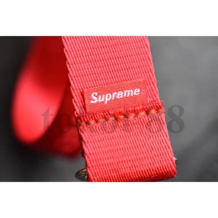 

Supreme Lanyard Tali Id Card Rep - Hitam/Mereh
