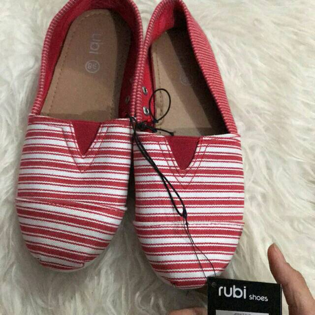 Sepatu Rubi ori import murah