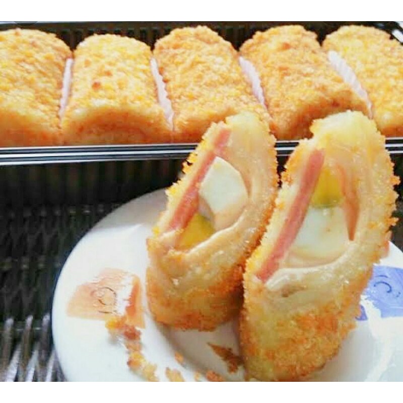 

Risolles mayonese ayam 5pc.siap saji