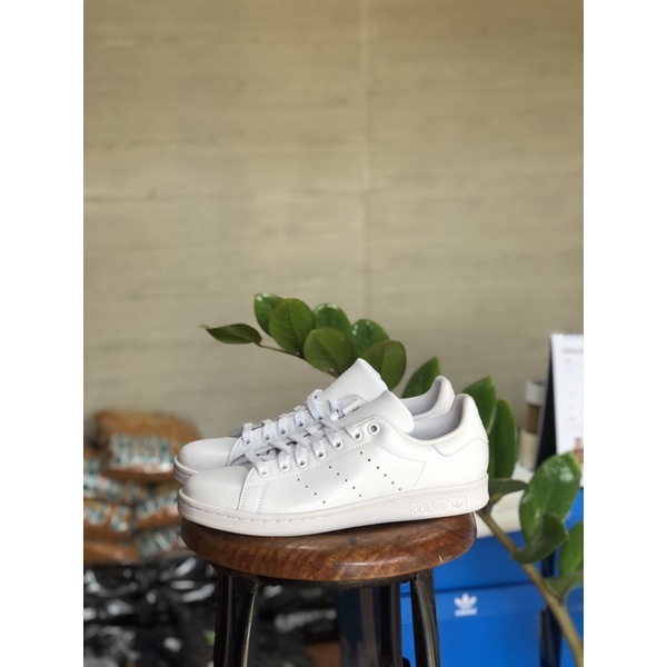 STAN SMITH