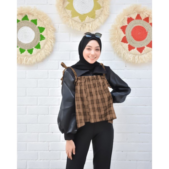 TANK TOP APPAREL - Atasan Wanita Hijab Motif Kotak Import Korean Style - Putih