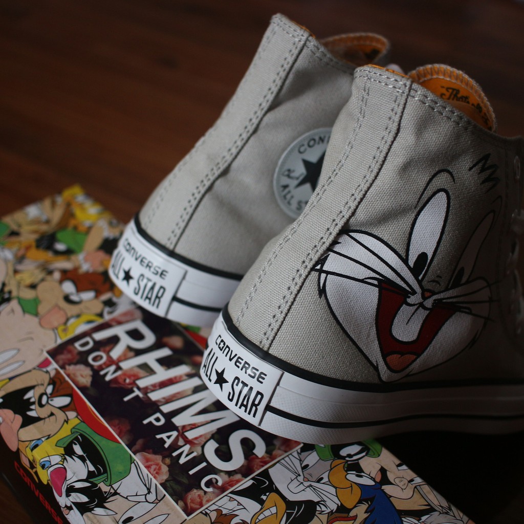 bugs bunny chuck taylor