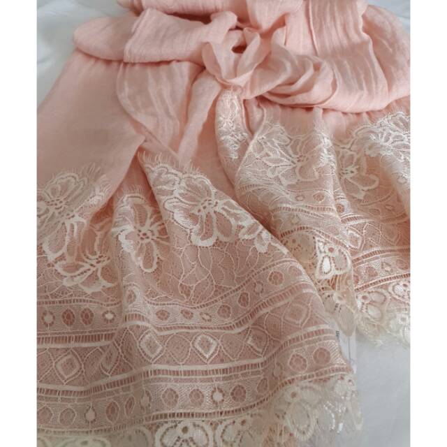 Pasmina/hijab/kerudung renda bahan import