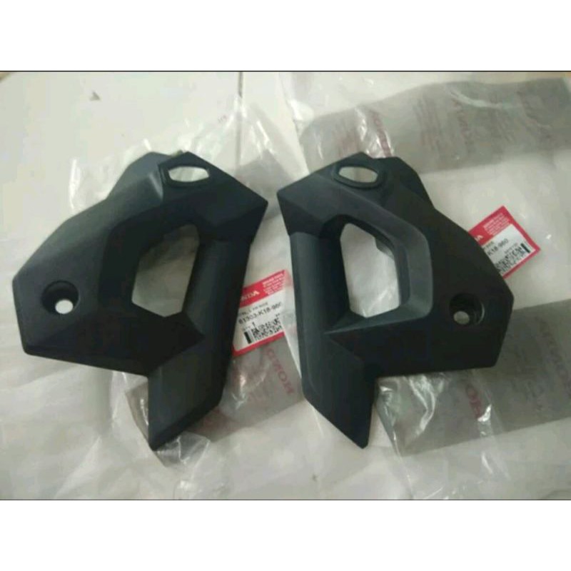 SEPASANG KUPING LAMPU CB 150 VERZA KIRI KANAN ORI AHM