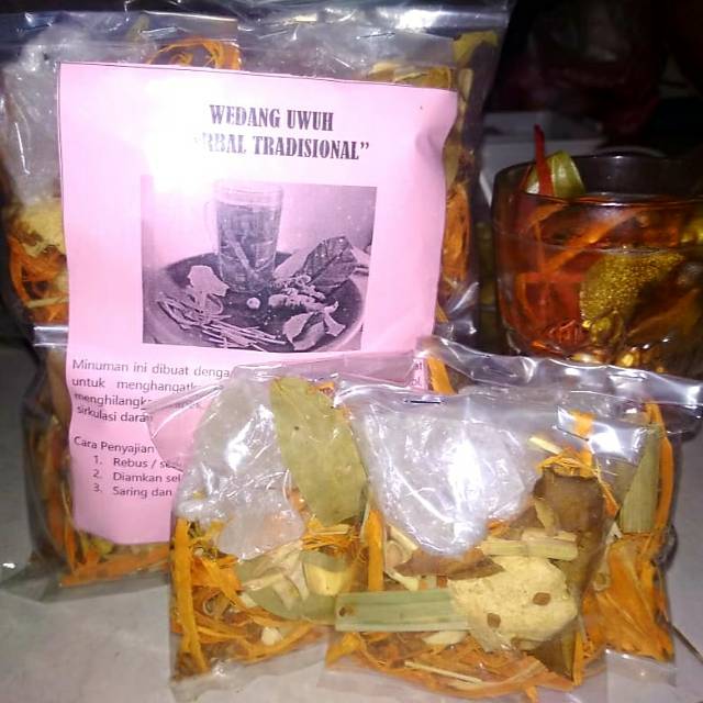 

Wedang Uwuh Herbal Tradisional
