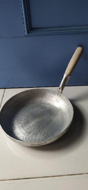 Wajan Lebar Penggorengan Masak Telor Diameter 25 Cm Alat Masak Alumunium Oleh Oleh Garut Sunda Awet