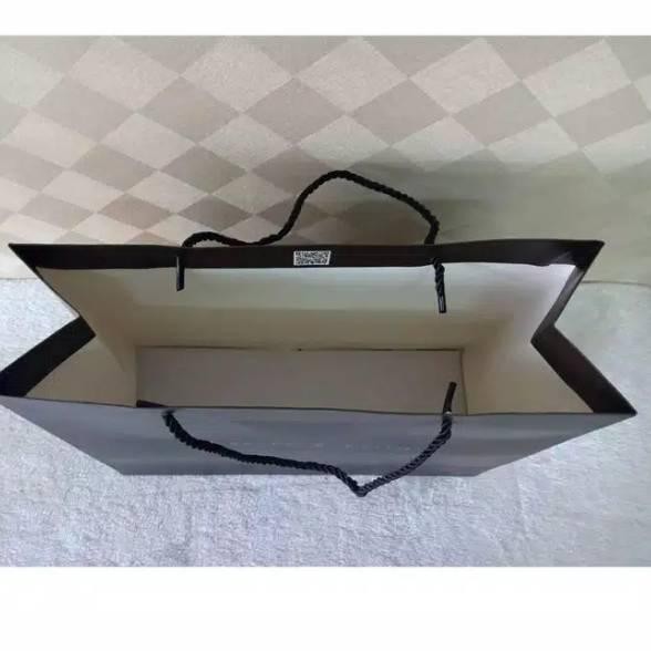 

PQS Paperbag Charsein n Kenth import B Size (大号) B LARGE .