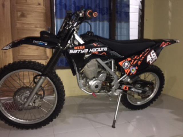 Decal Stiker Motor  KLX  BF 150 Motif  Tribal Dayak Orange 