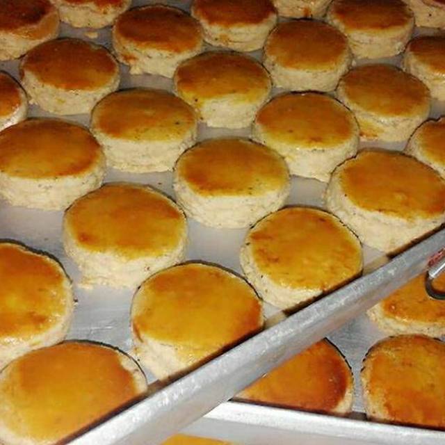 

Kue kacang