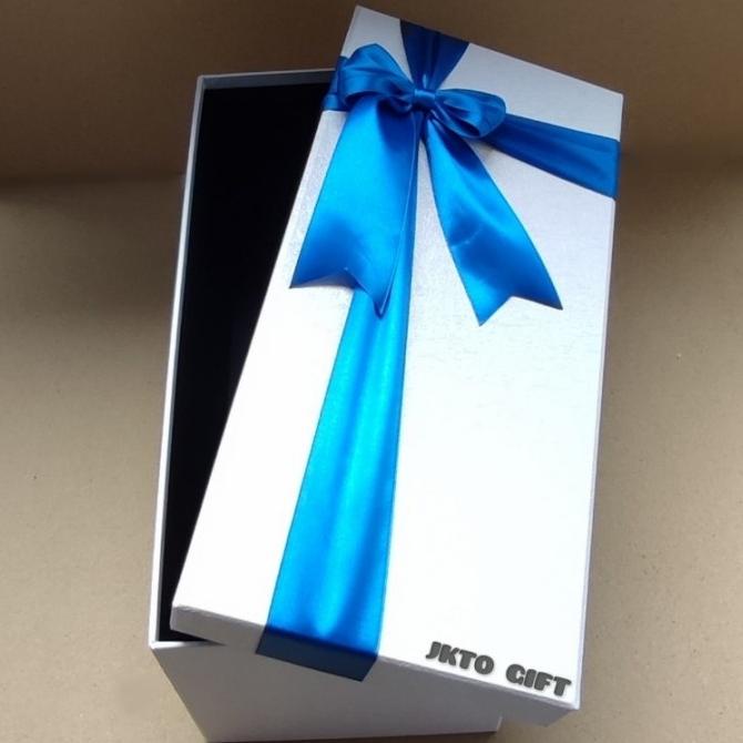 

Best Product!!! Kotak Kado/Gift Box Ukuran 39X17X17 Cm - Paling Diminati