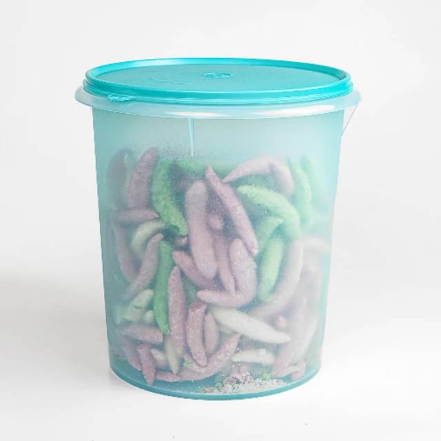 Giant Canister