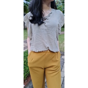Blouse ANA Flutter Laced Top | Blouse Wanita [2379]