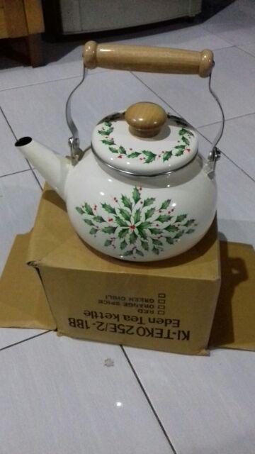 Teko Enamel Motif Daun