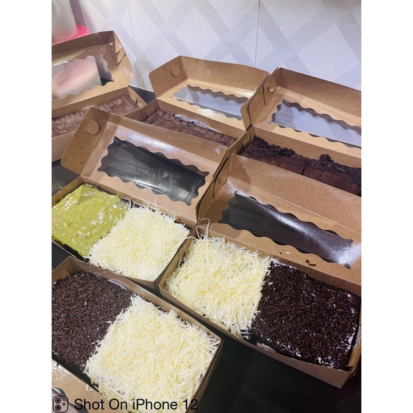 brownies kukus lembut moist nyoklattttt banget ukuran 20x10