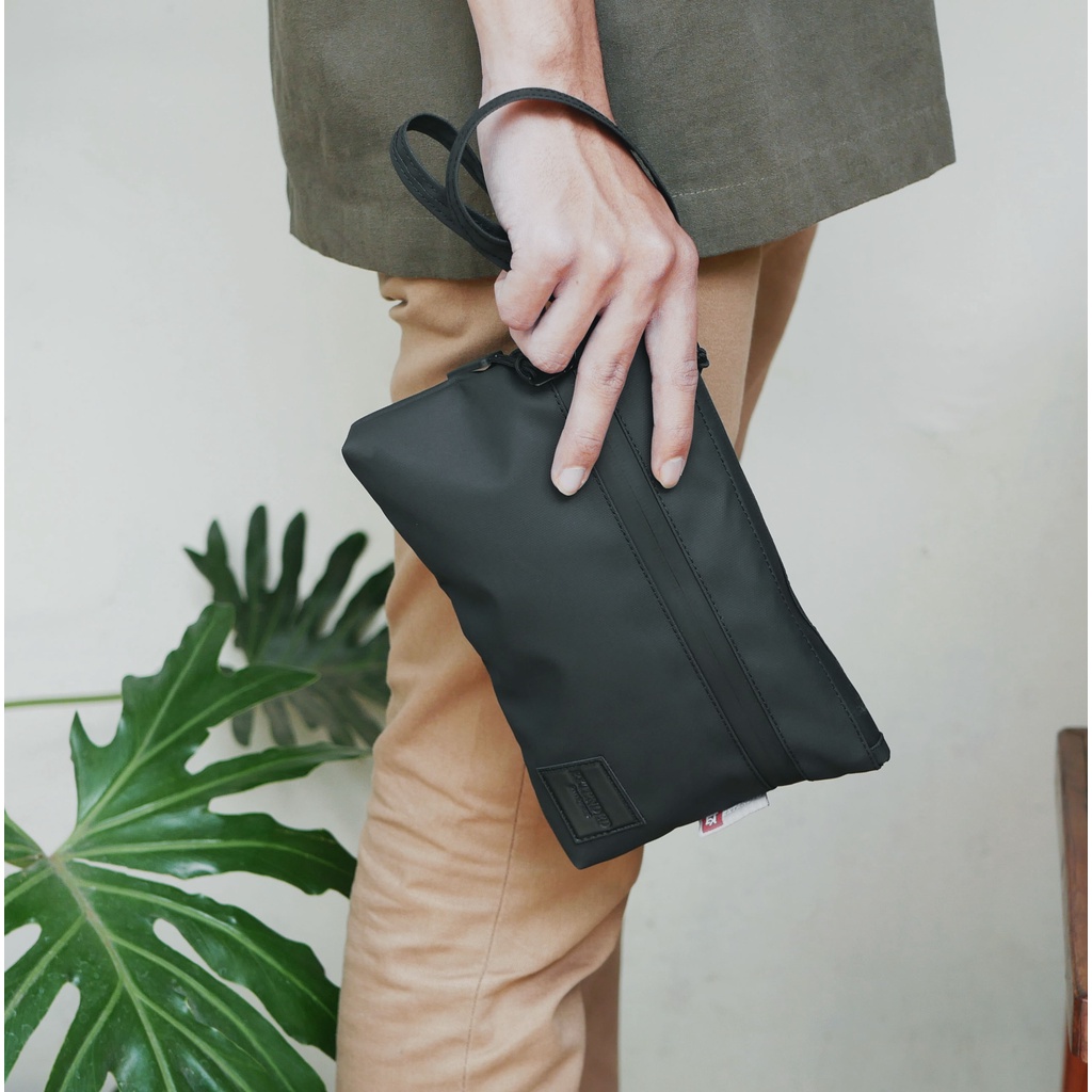 Extended Deepcool - Clutch Bag Pria Wanita Waterproof Tas Tangan Pria Wanita Anti Air Handbag Waterproof