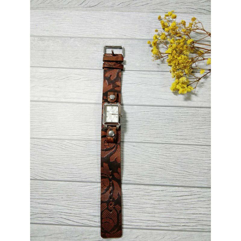 preloved jam fossil#fossil gaban#likenew