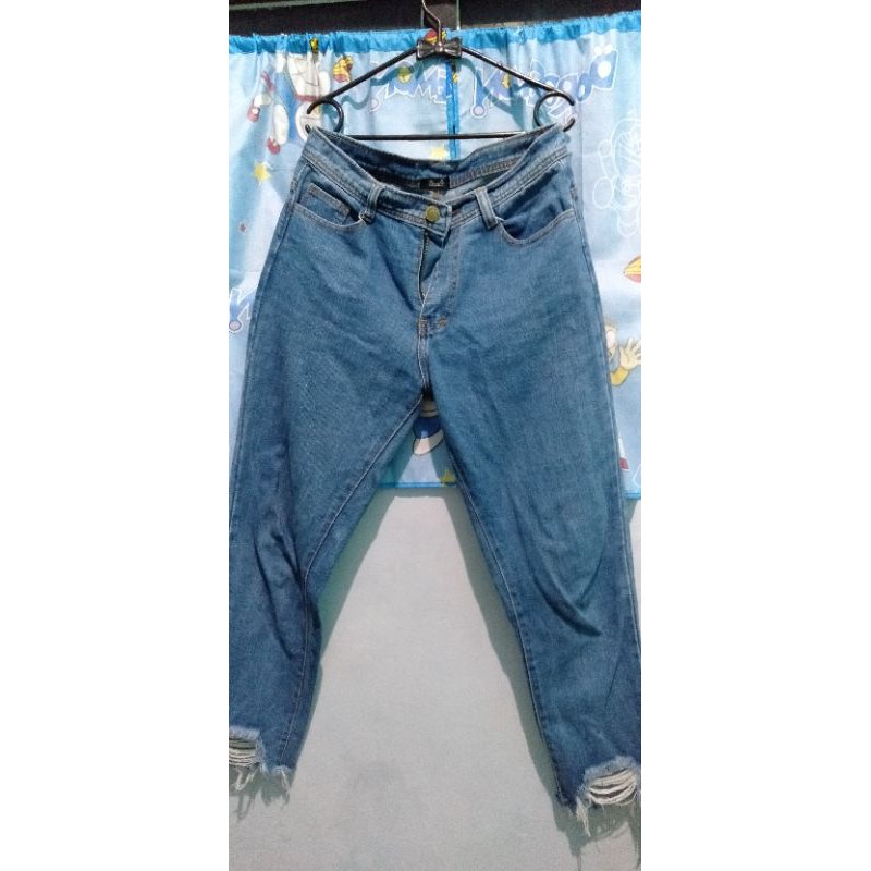 Preloved Benefit Boyfriend Jeans