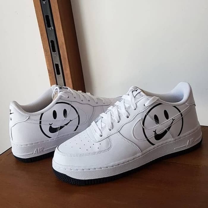 smiley face af1